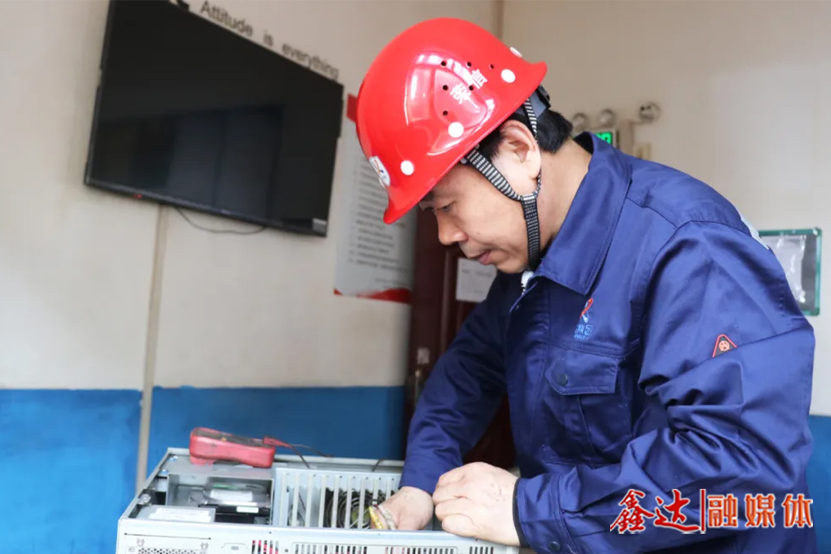 鑫達(dá)故事丨張友良：把愛好變成職業(yè)，摸透自動(dòng)化程序的“喜怒哀樂”！