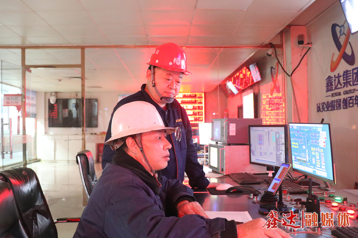 直擊現(xiàn)場丨煉鋼廠以精益管理為抓手打造標桿產(chǎn)線！